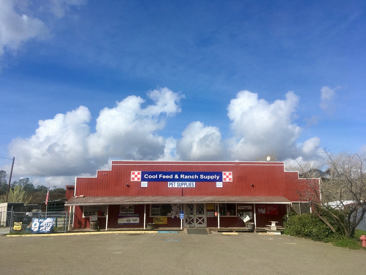 Cool Feed and Ranch Supply MLTSHP