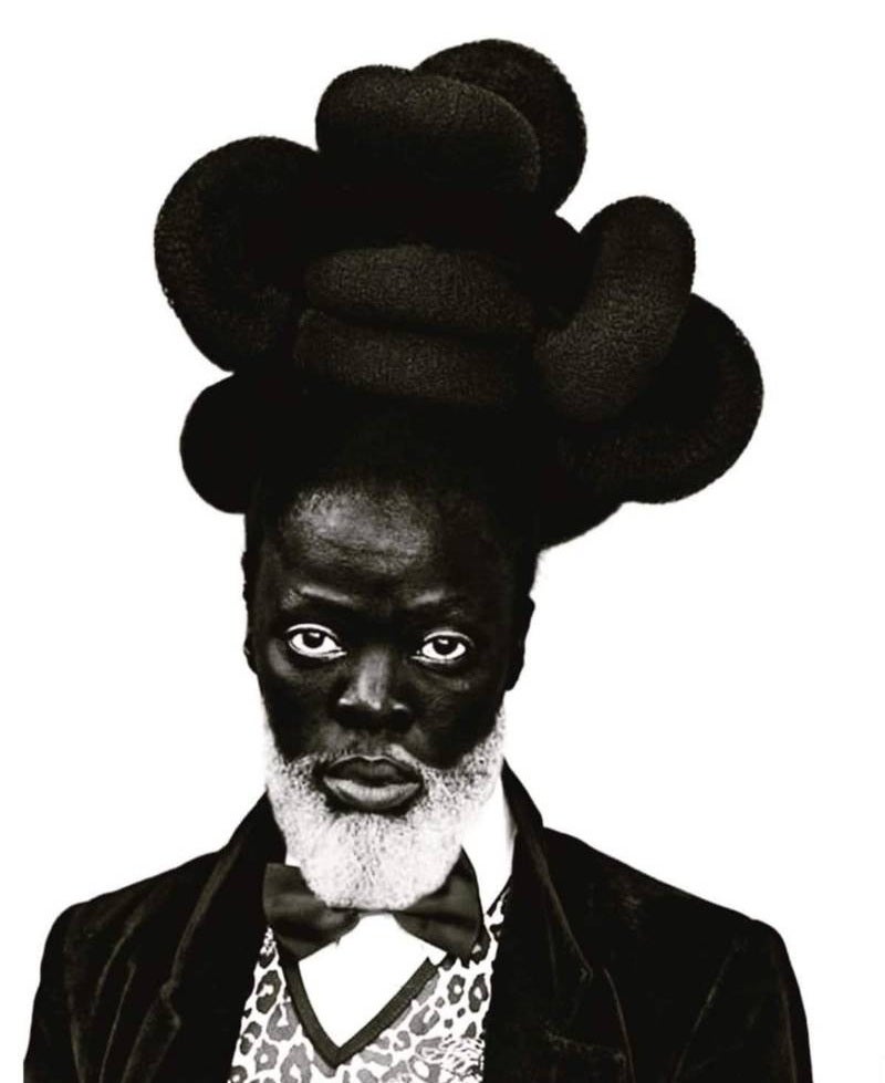 zanele-muholi-self-portrait-2022-mltshp