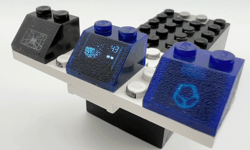 Tiny LEGO computers | MLTSHP